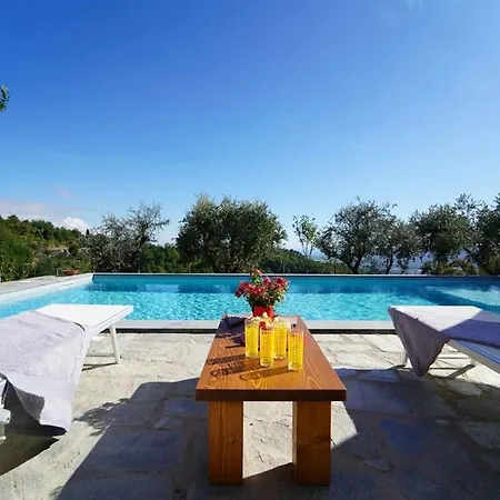 Luxurious With Breathtaking Sea Views * Sarzana